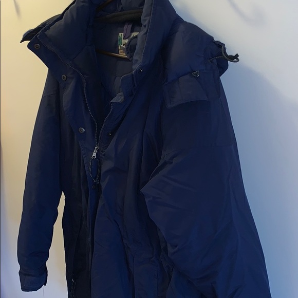 Eastern Mountain Sports Jackets & Blazers - 🍭EMS NYLON/GOOSE WOMANS M NAVY WINTER COAT MINT